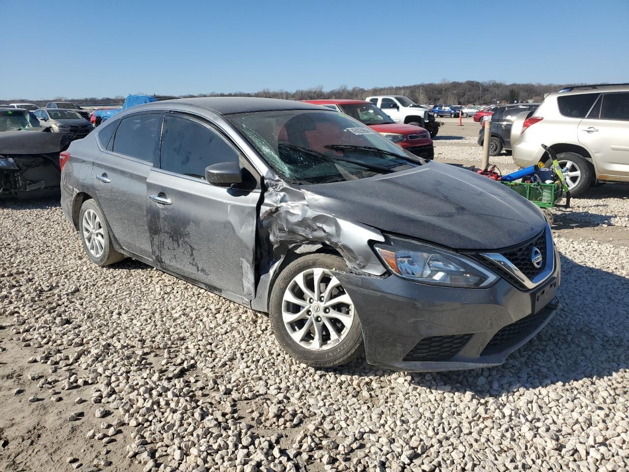 2018 NISSAN SENTRA S - Фото 4