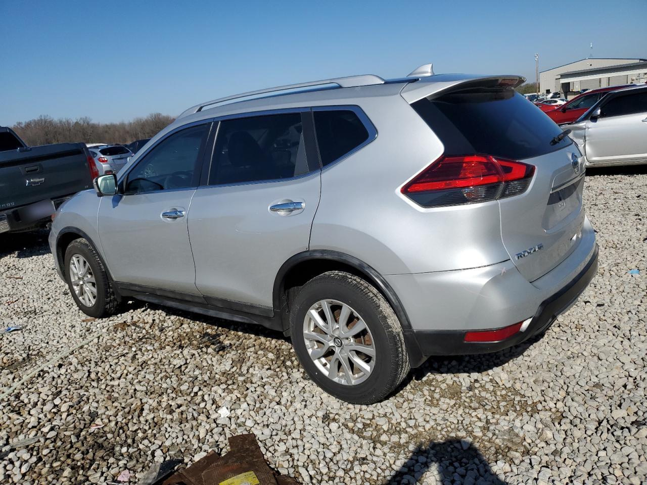 2017 NISSAN ROGUE S - Image 2