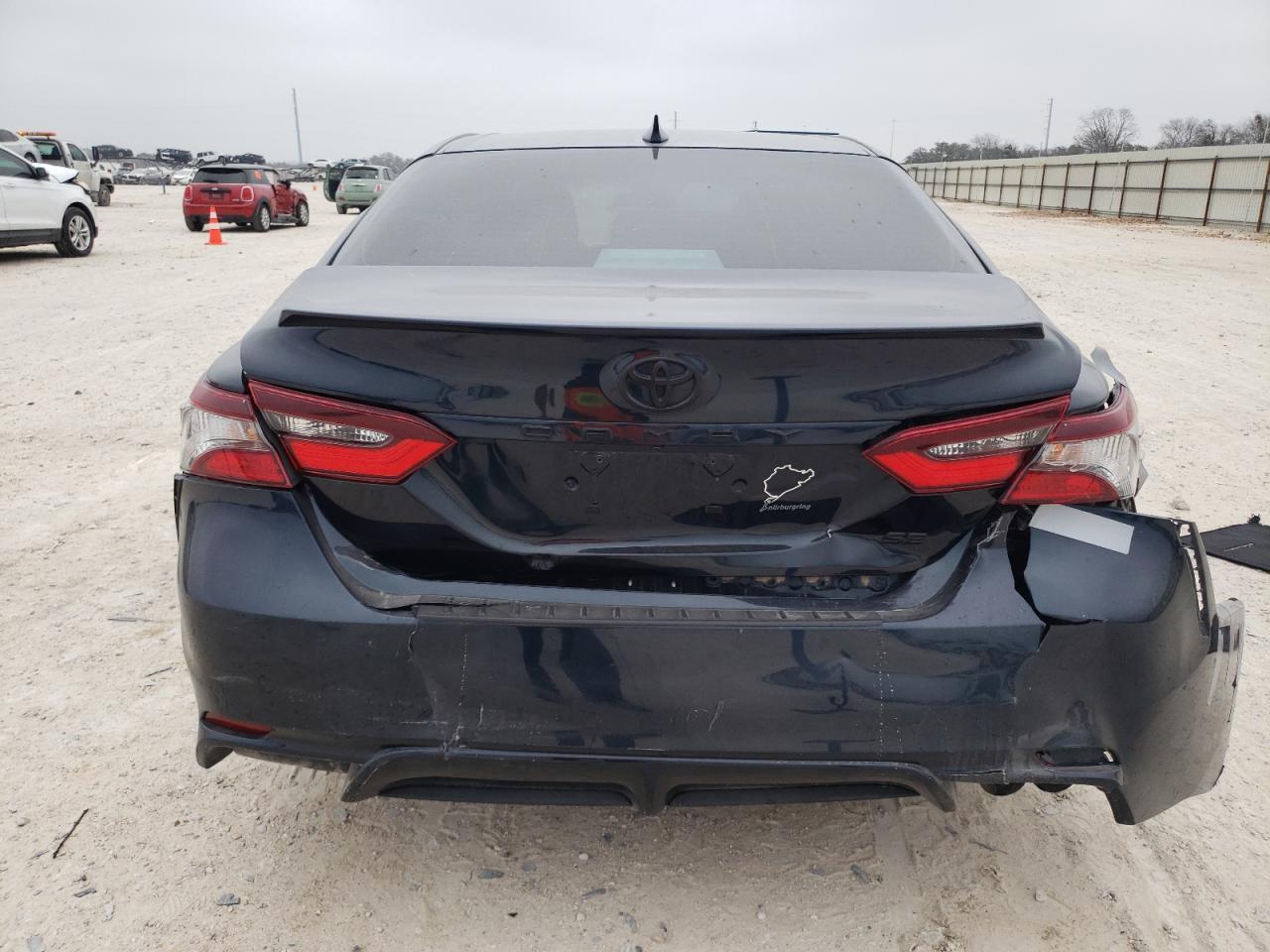 2021 TOYOTA CAMRY SE - Image 6