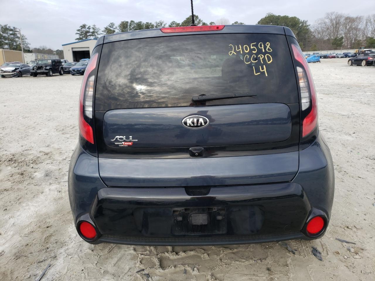 2016 KIA SOUL + - Image 6