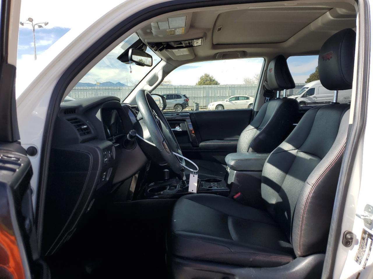 2020 TOYOTA 4RUNNER SR - Фото 7