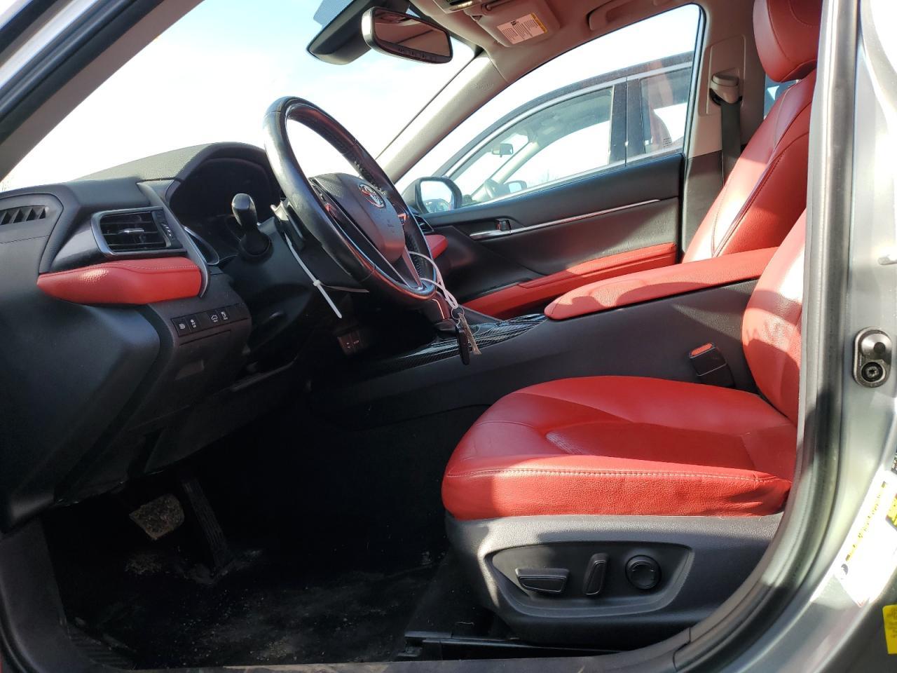 2019 TOYOTA CAMRY XSE - Image 7