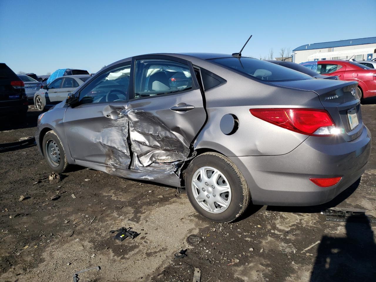 2017 HYUNDAI ACCENT SE - Фото 2
