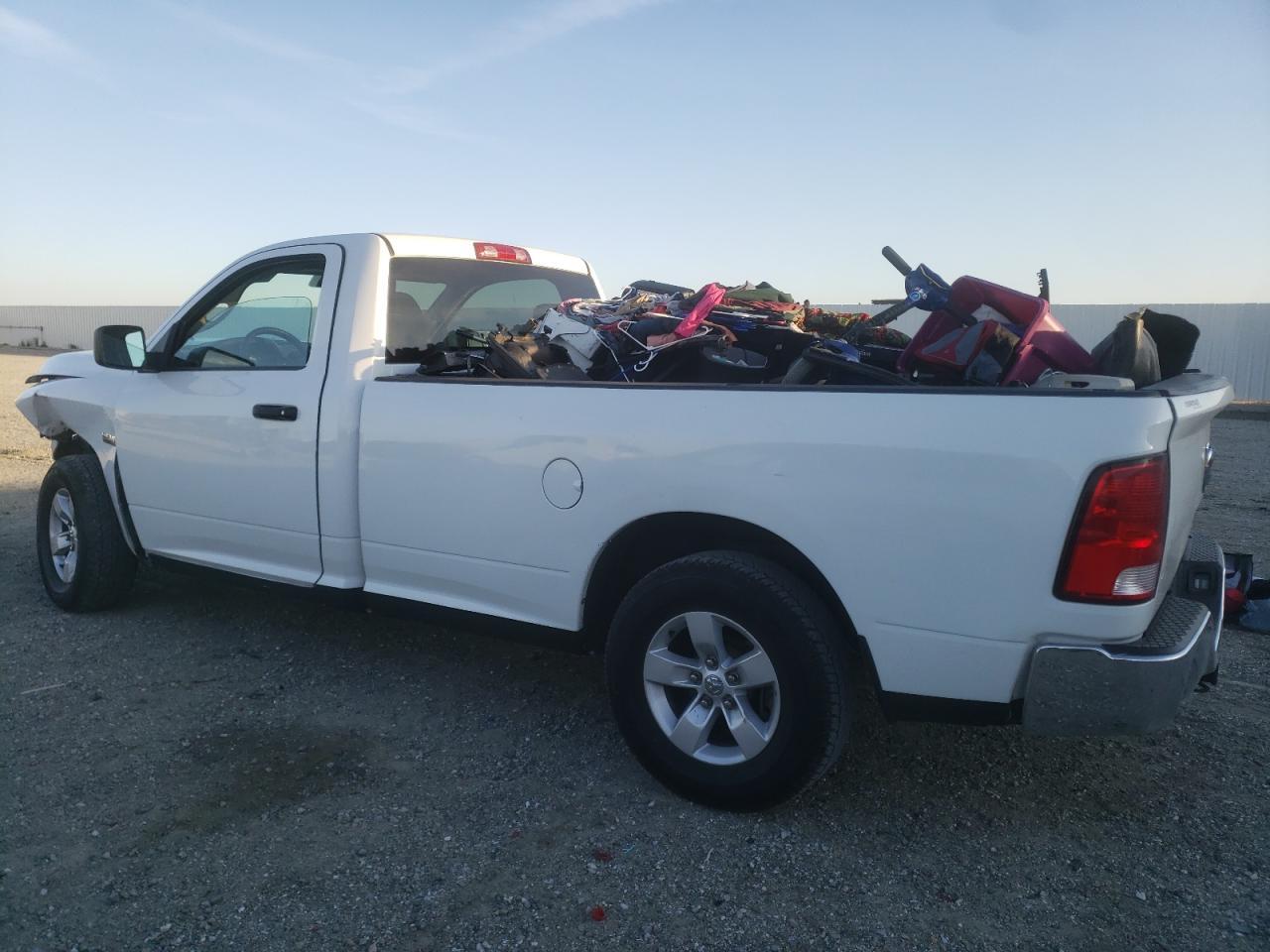 2015 RAM 1500 ST - Image 2