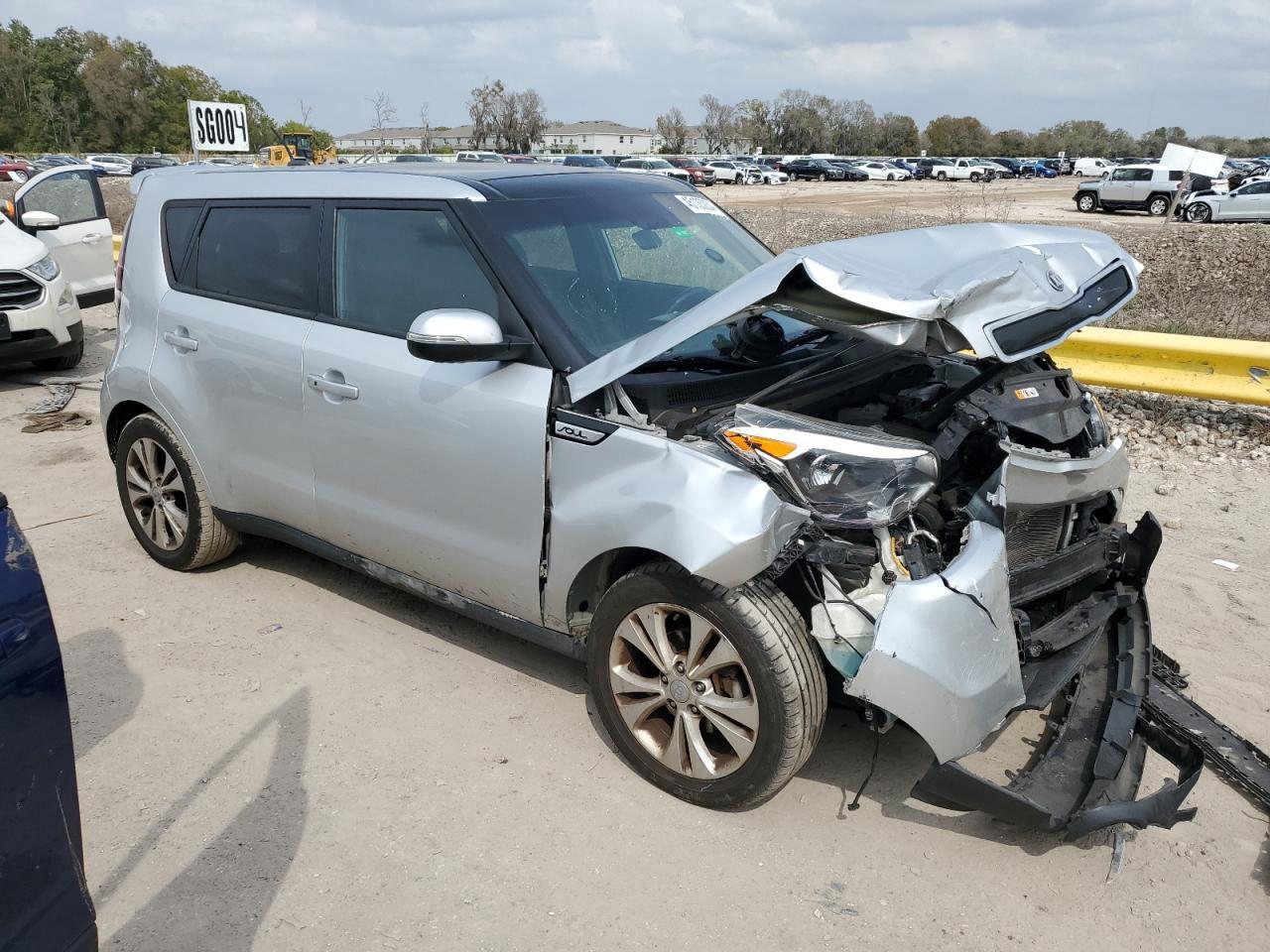 2014 KIA SOUL + - Image 4
