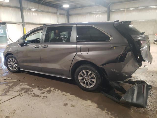 2023 Toyota Sienna Le - Фото 2