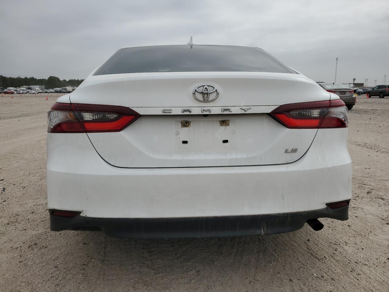 2023 TOYOTA CAMRY LE - Image 6
