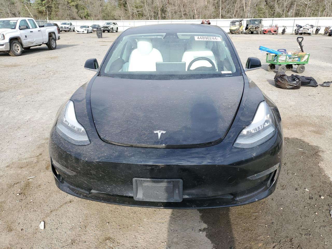 2019 TESLA MODEL 3 - Фото 5