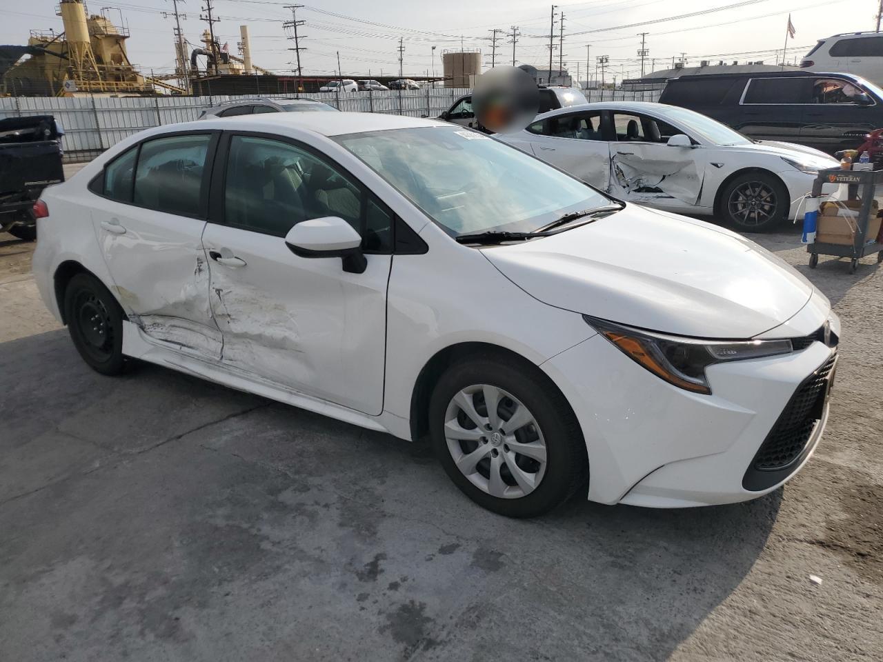 2022 TOYOTA COROLLA LE - Image 4