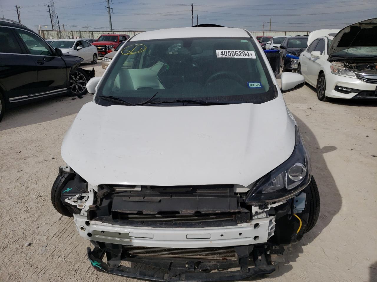 2021 CHEVROLET SPARK 1LT - Фото 5
