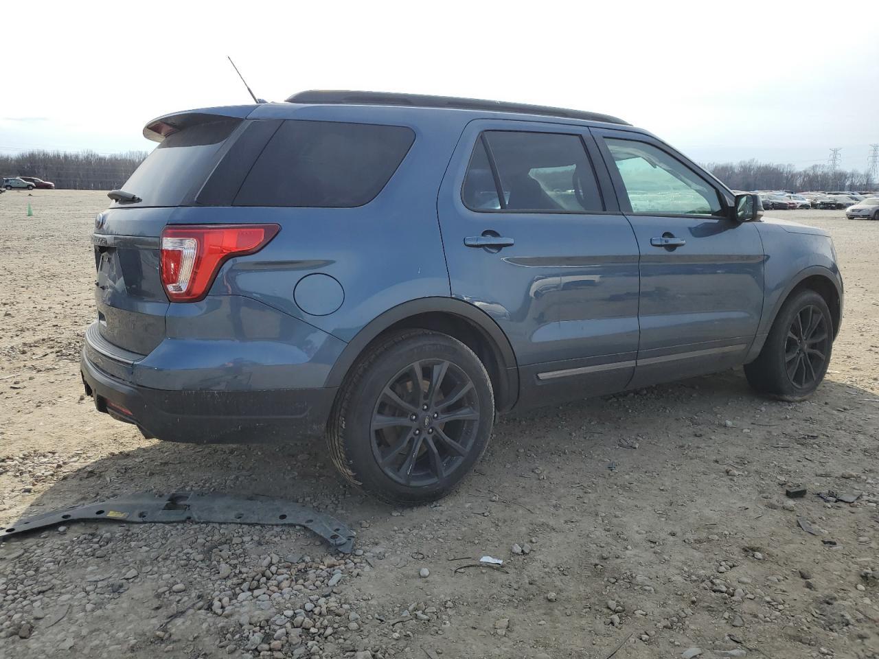 2018 FORD EXPLORER X - Image 3