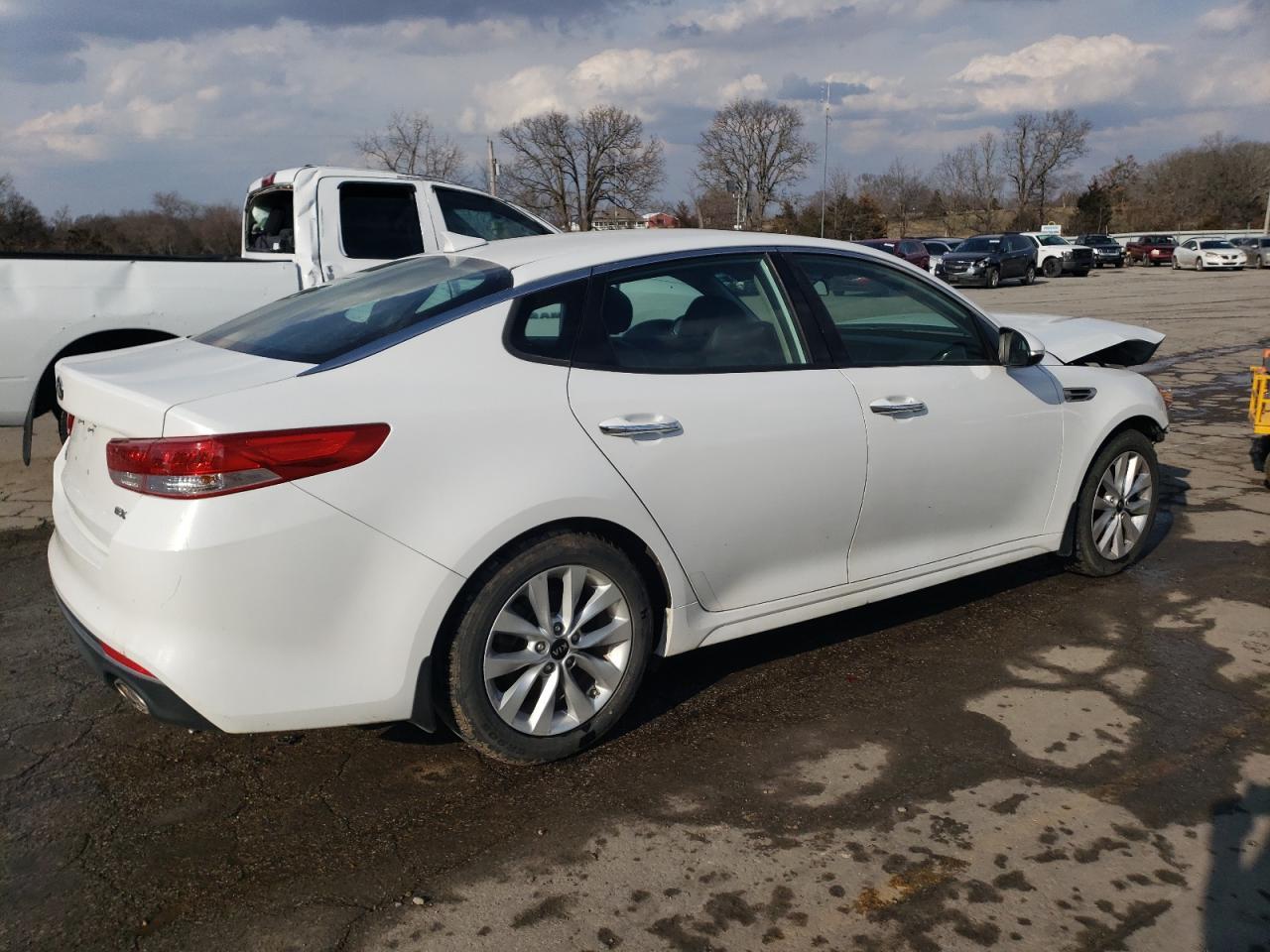 2016 KIA OPTIMA EX - Фото 3