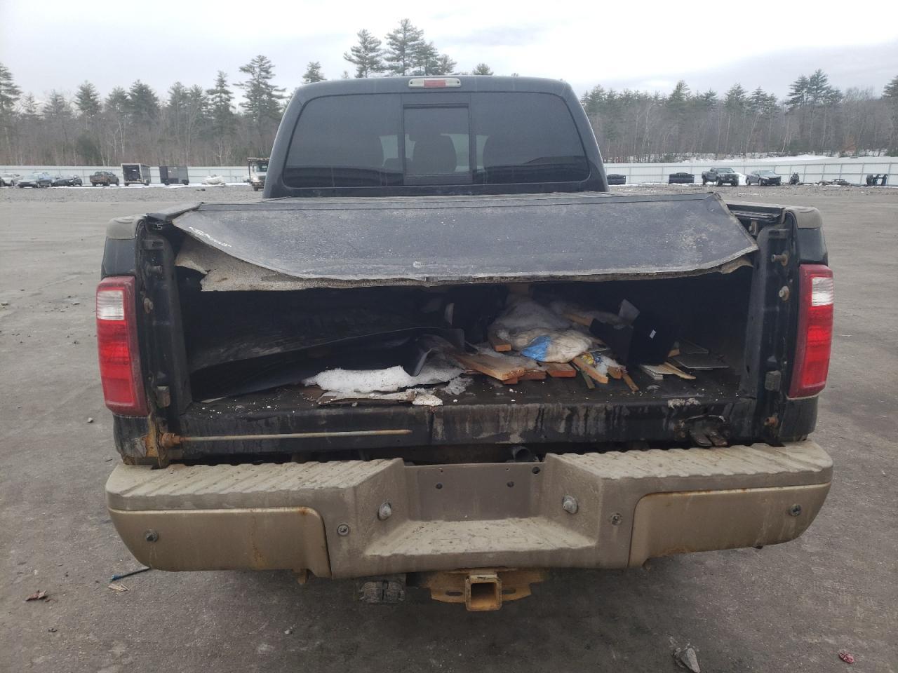 2011 FORD F350 SUPER - Image 6