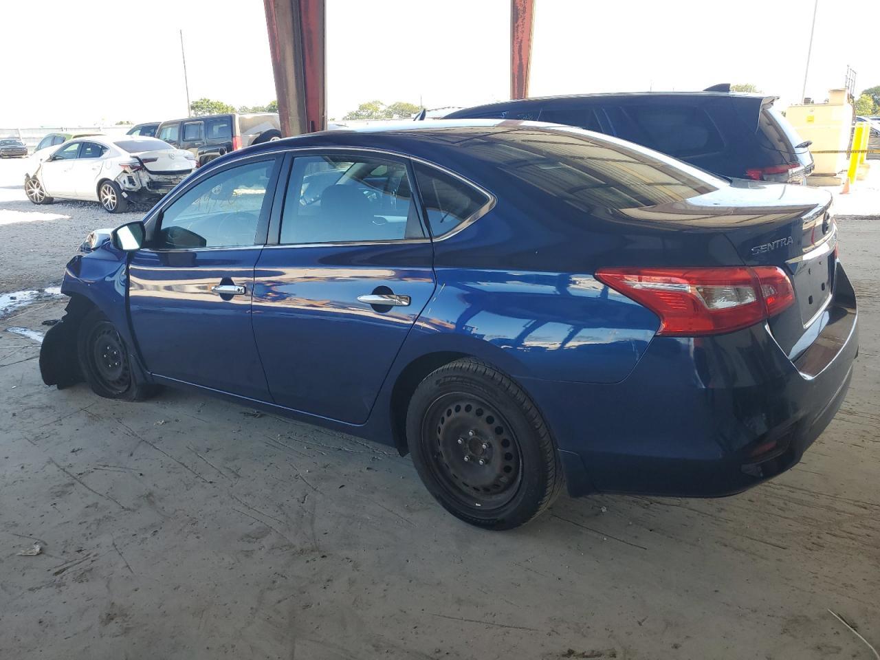 2017 NISSAN SENTRA S - Фото 2