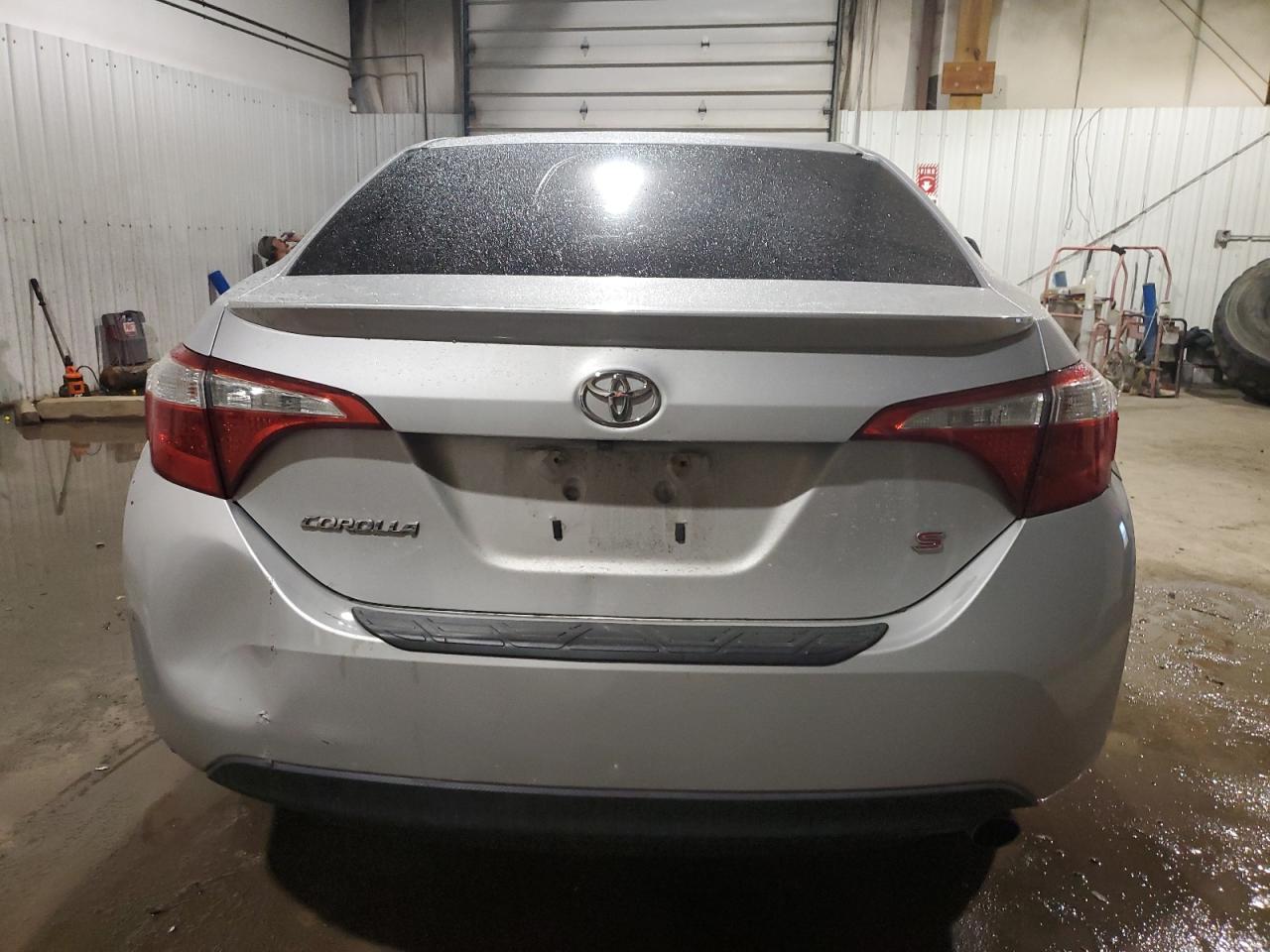 2015 TOYOTA COROLLA L - Фото 6