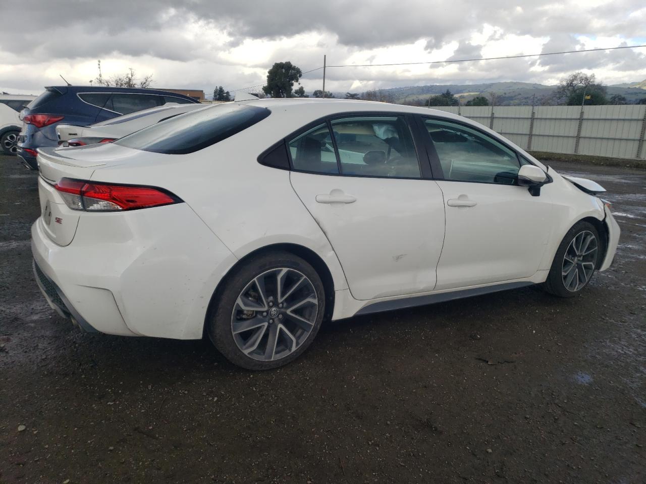 2020 TOYOTA COROLLA SE - Image 3
