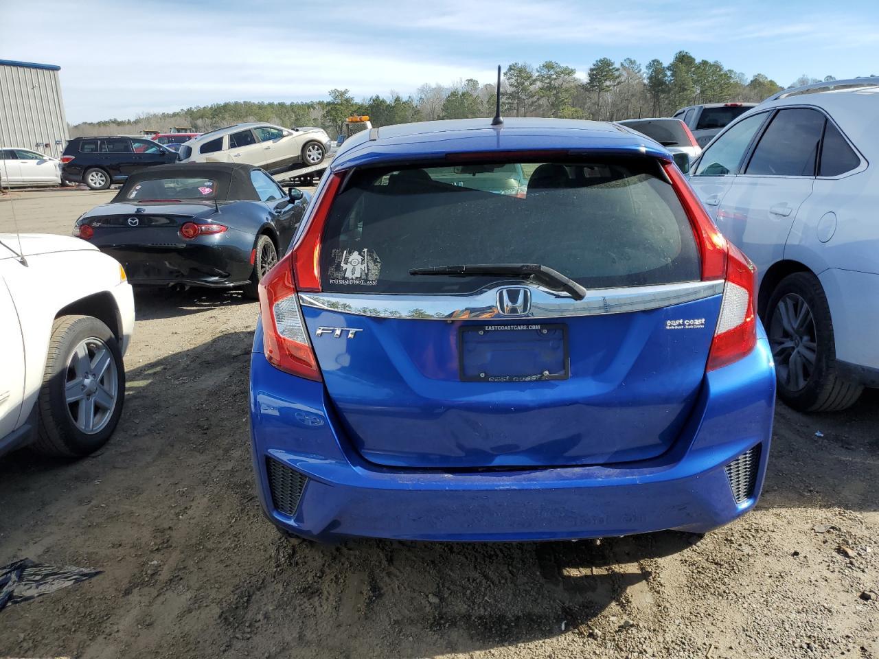 2016 HONDA FIT EX - Image 6