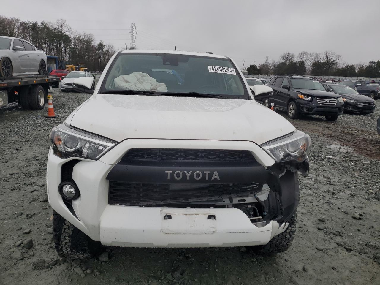 2020 TOYOTA 4RUNNER SR - Фото 5