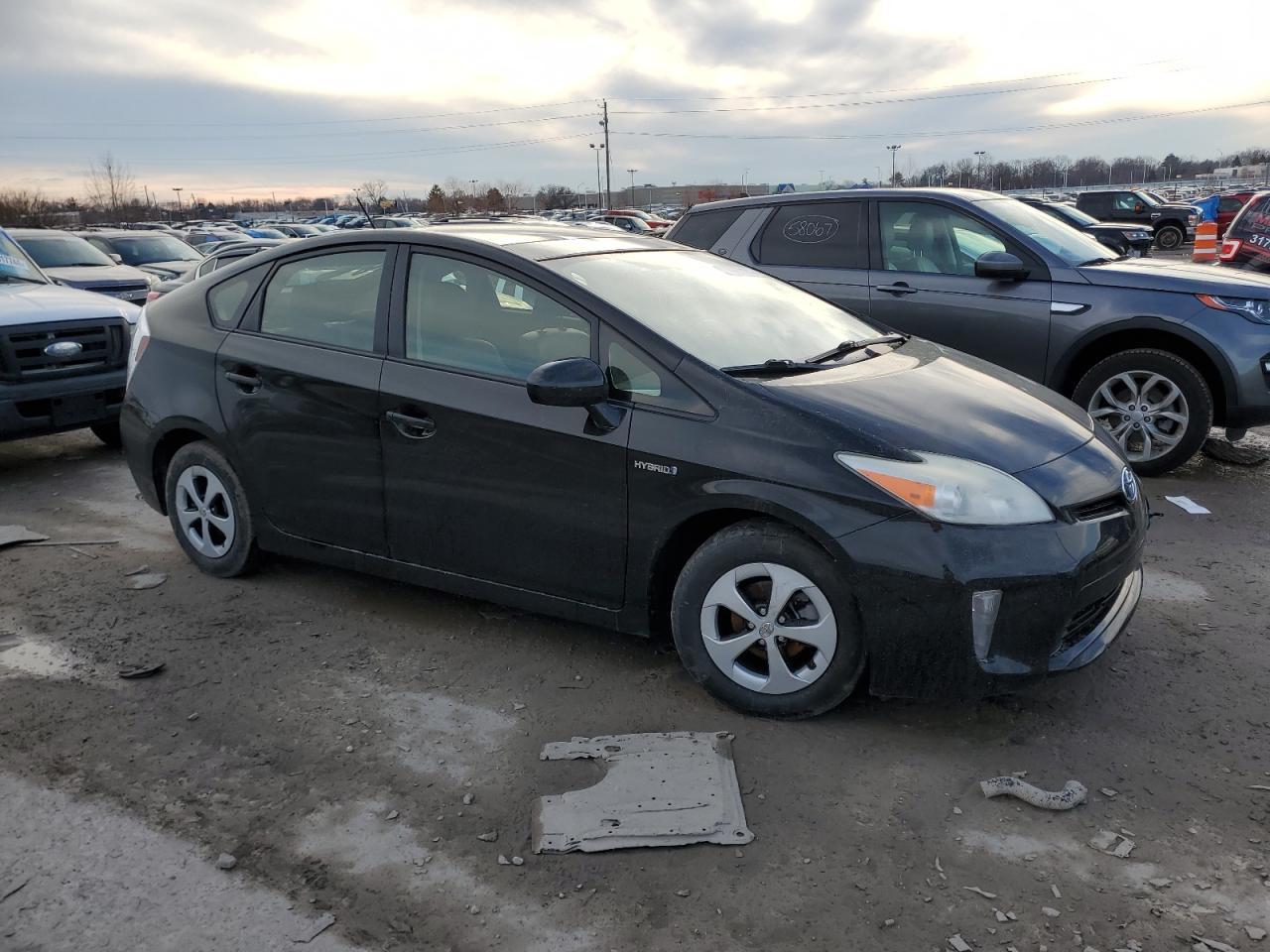 2013 TOYOTA PRIUS - Фото 4