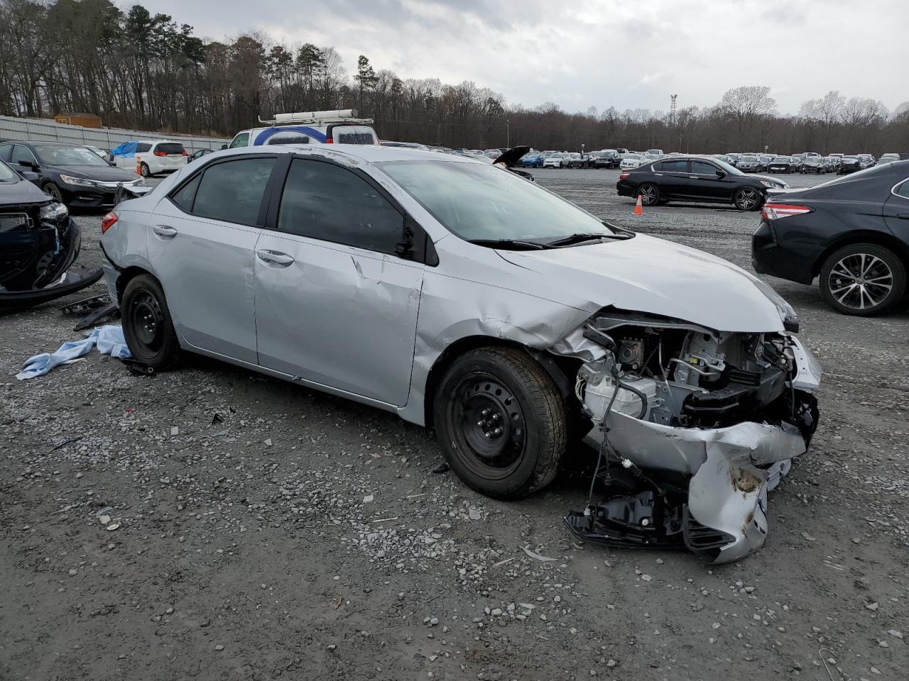 2019 TOYOTA COROLLA L - Image 4