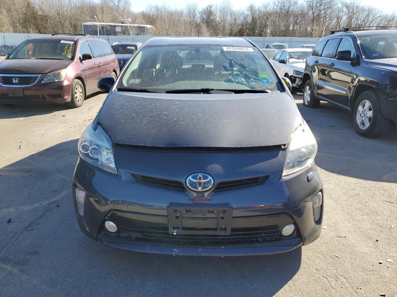 2013 TOYOTA PRIUS - Фото 5