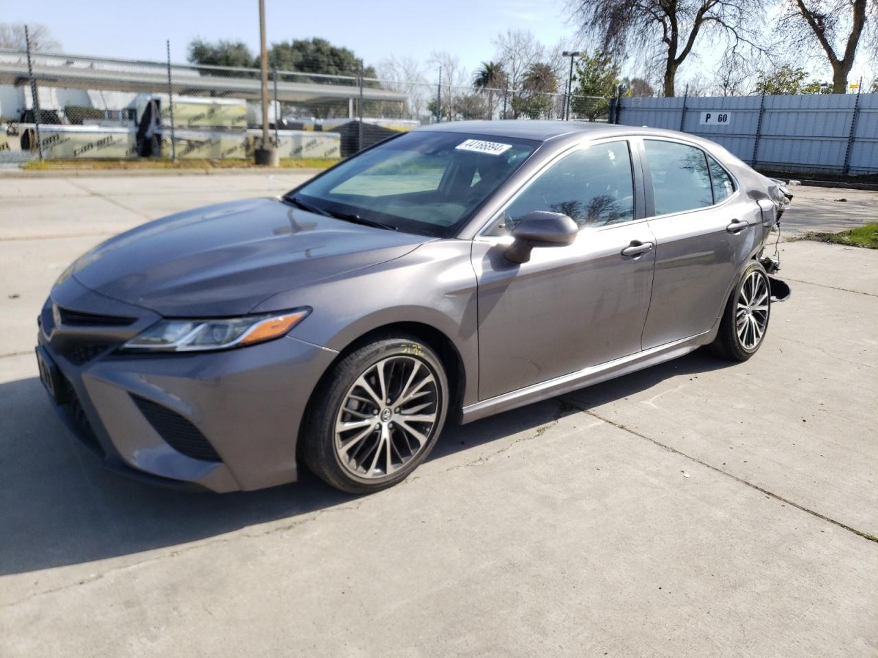 2019 TOYOTA CAMRY L