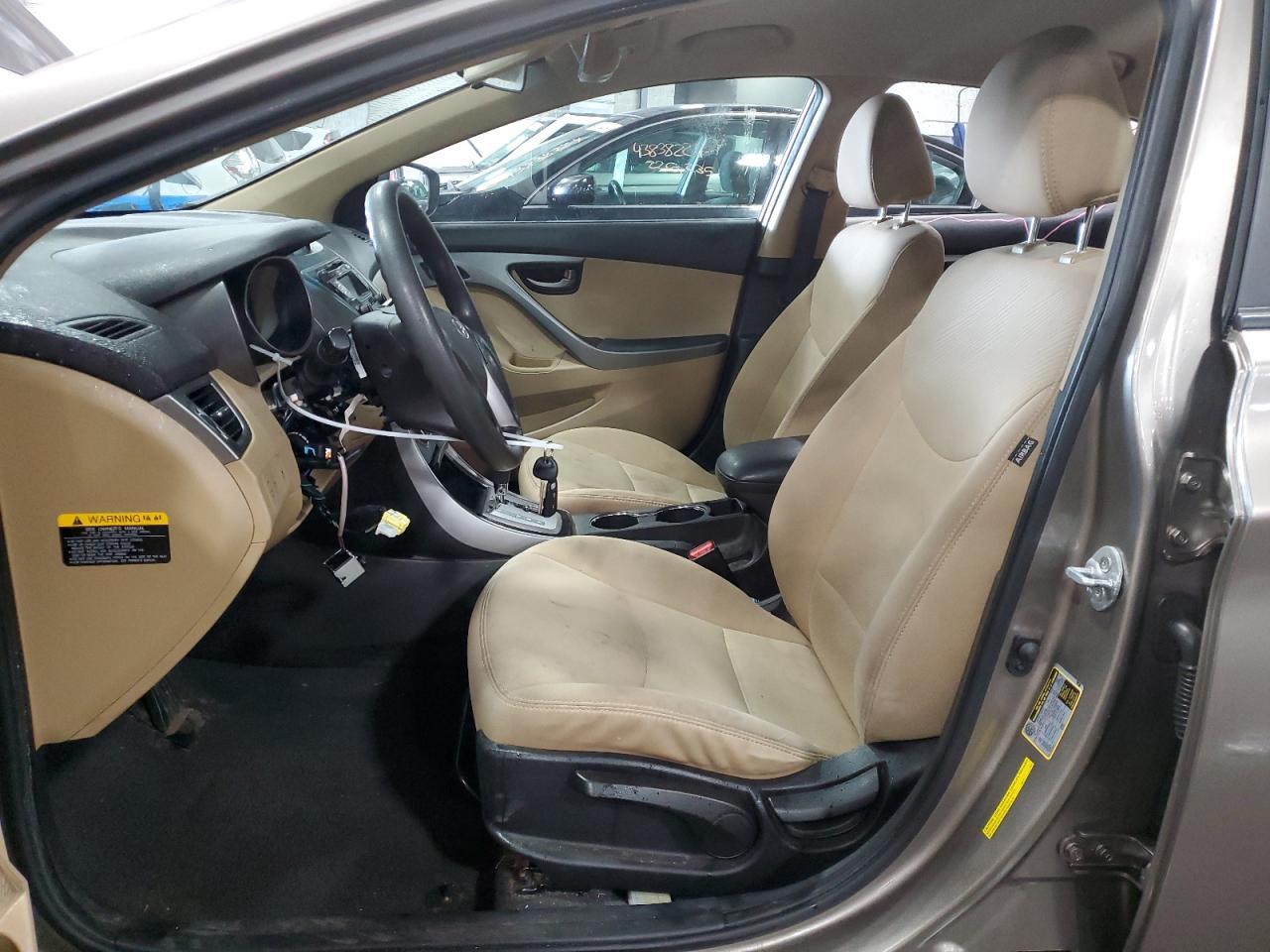 2013 HYUNDAI ELANTRA GL - Image 7