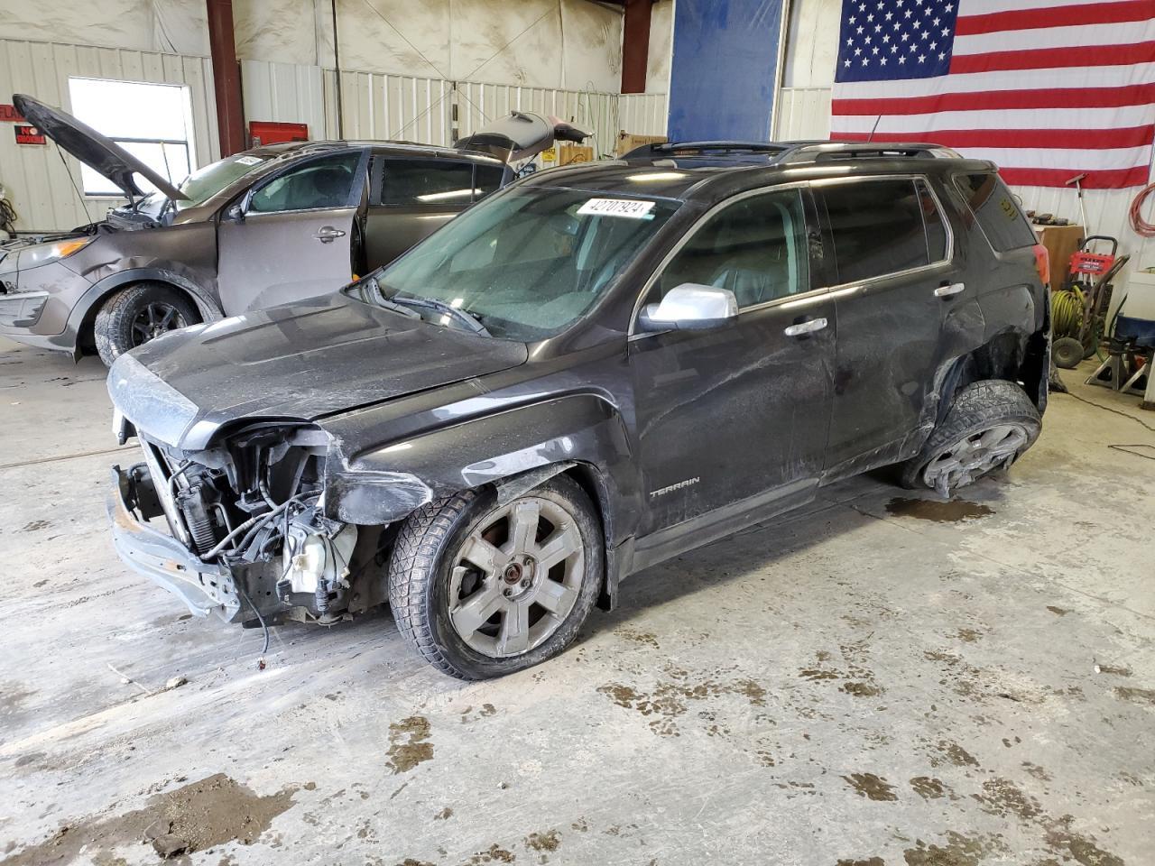 2013 GMC TERRAIN SL car image