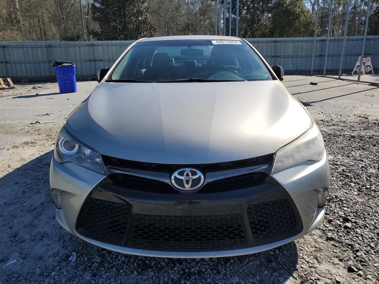 2015 TOYOTA CAMRY LE - Фото 5