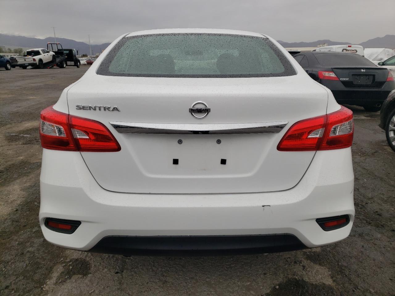 2017 NISSAN SENTRA S - Фото 6