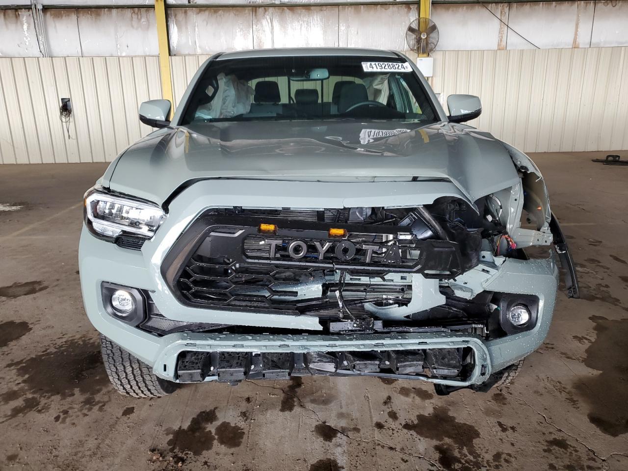 2023 TOYOTA TACOMA DOU - Фото 5