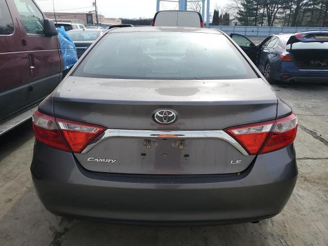 2017 Toyota Camry Le - Фото 6