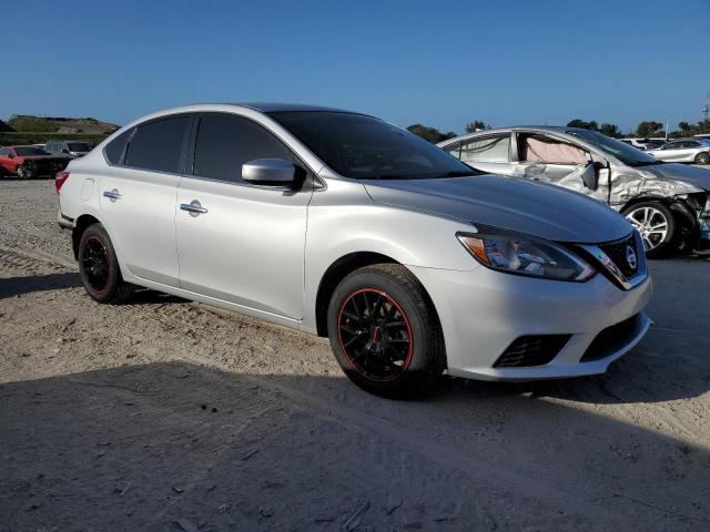 2018 Nissan Sentra S - Фото 4