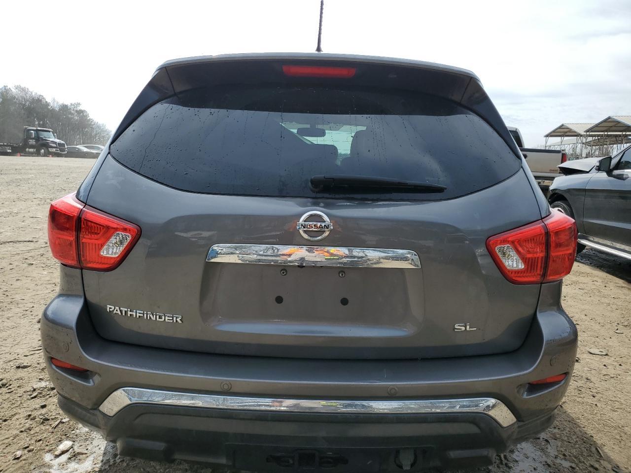 2017 NISSAN PATHFINDER - Фото 6