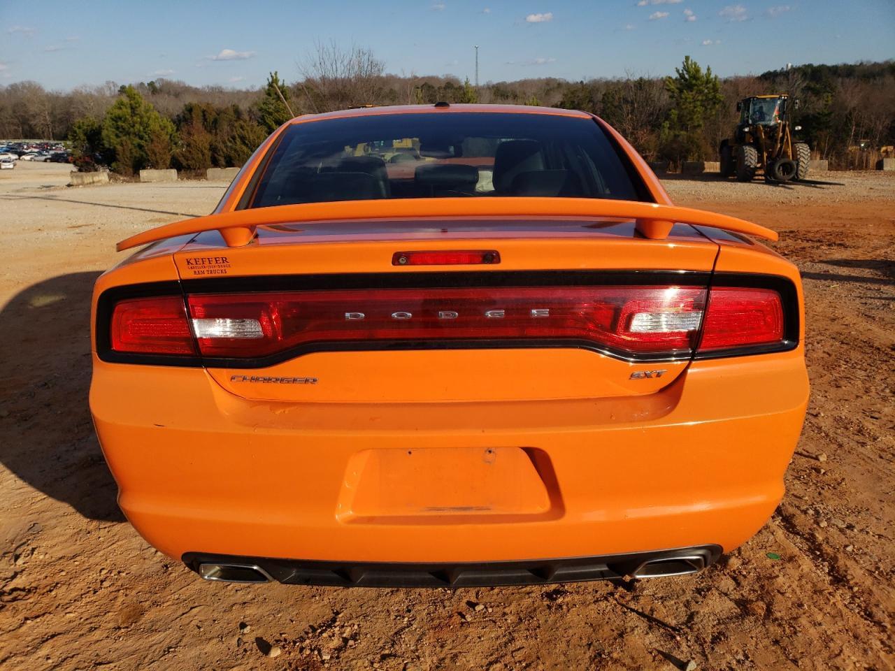 2014 DODGE CHARGER SX - Image 6