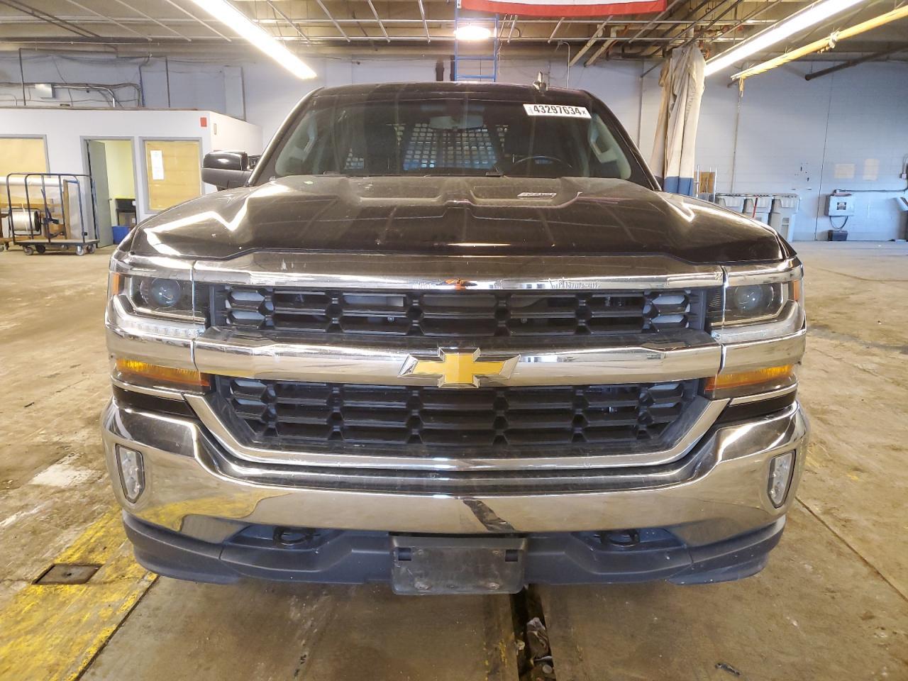 2016 CHEVROLET SILVERADO - Image 5