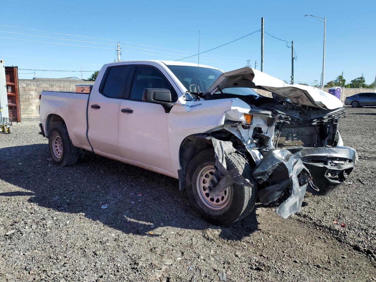2021 CHEVROLET SILVERADO - Фото 4