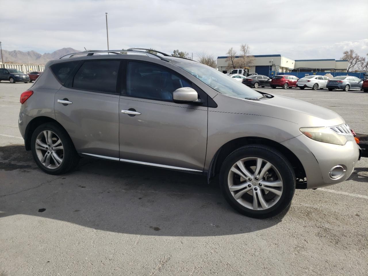 2010 NISSAN MURANO S - Фото 4