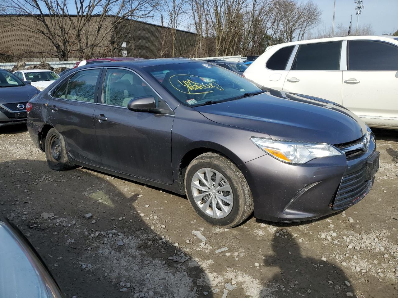 2017 TOYOTA CAMRY LE - Image 4