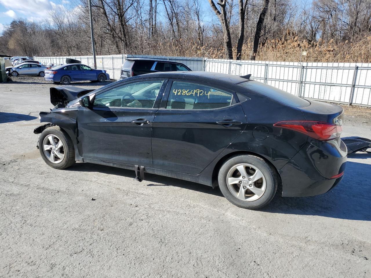 2015 HYUNDAI ELANTRA SE - Фото 2