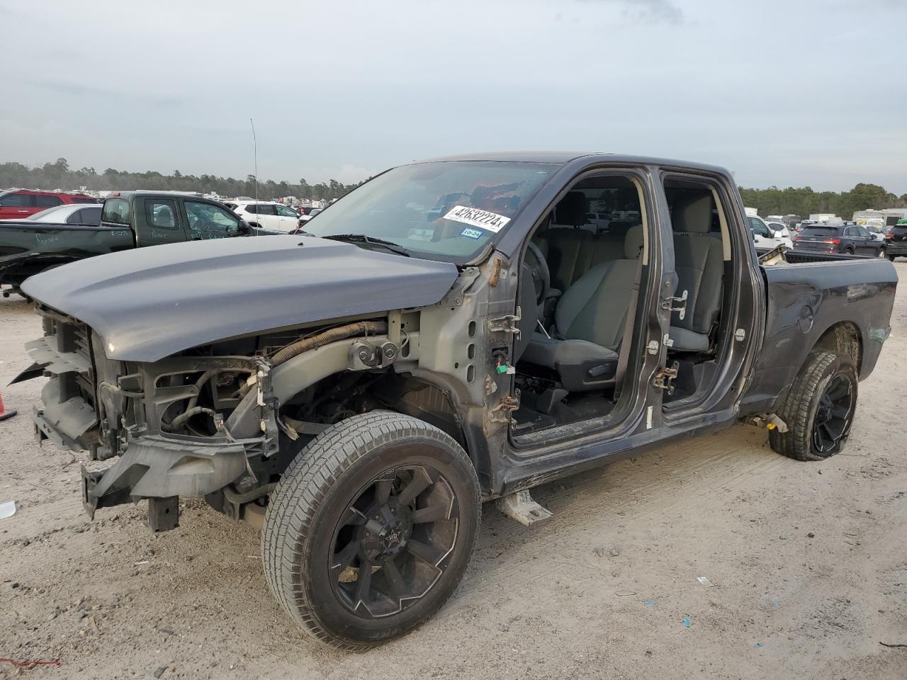 2019 RAM 1500 CLASS
