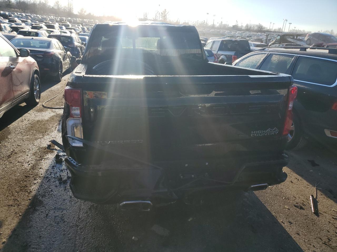 2019 CHEVROLET SILVERADO - Image 6
