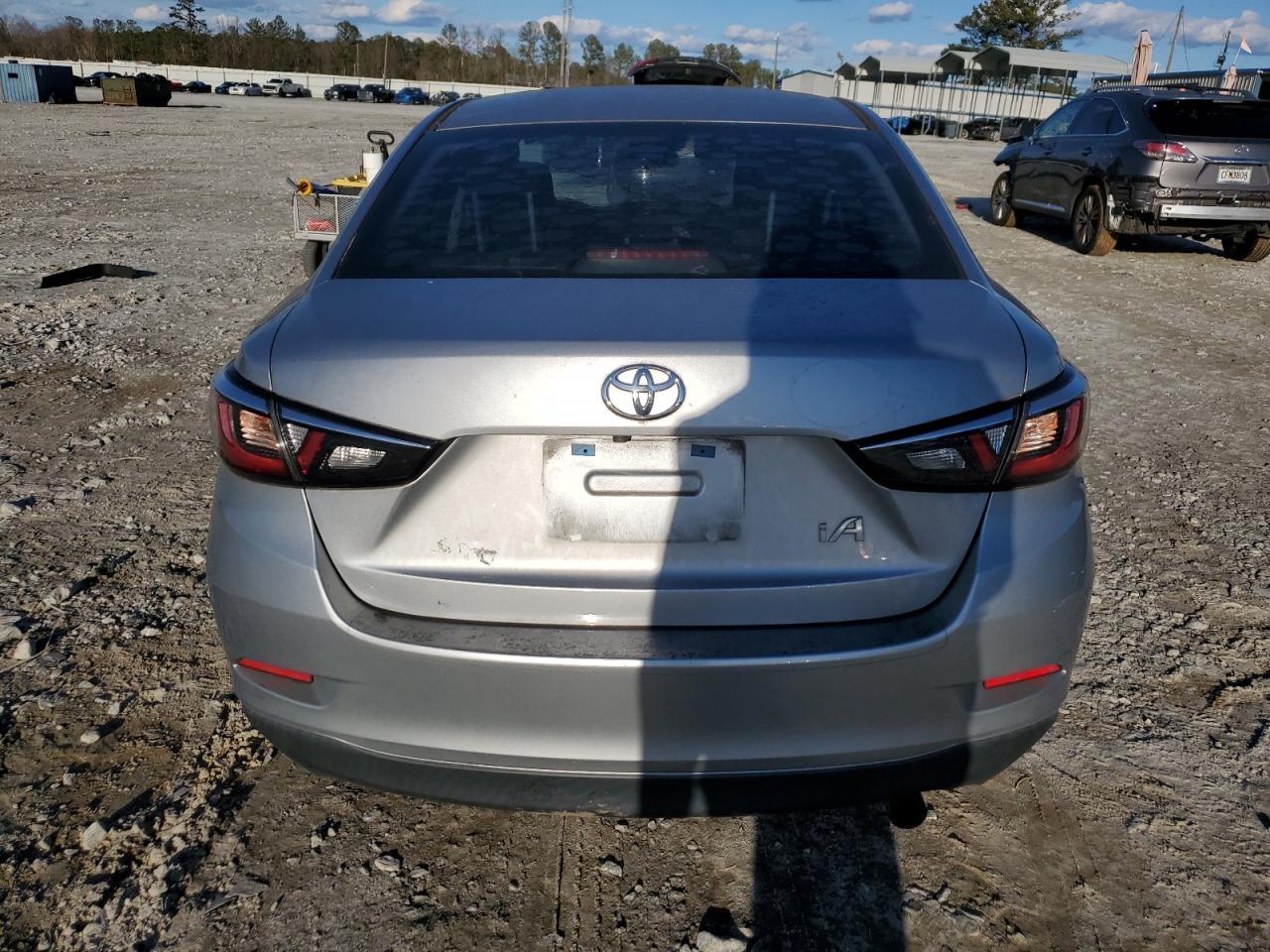 2017 TOYOTA YARIS IA - Image 6