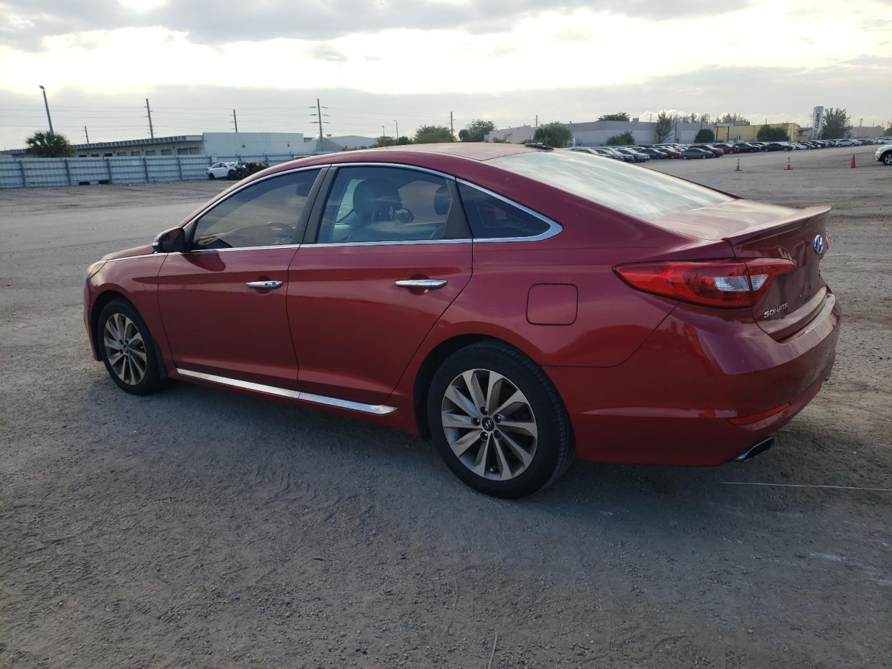 2017 HYUNDAI SONATA SPO - Image 2