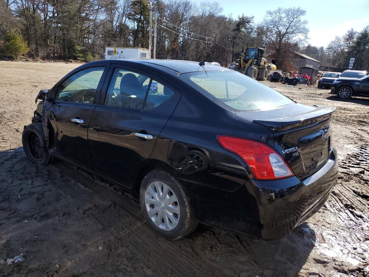 2016 NISSAN VERSA S - Фото 2