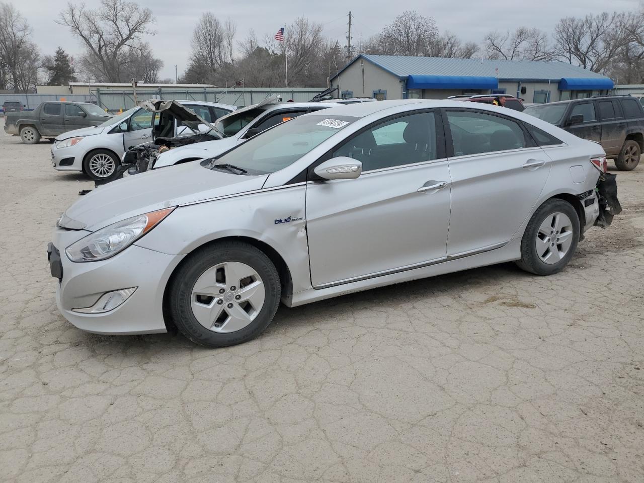 2011 HYUNDAI SONATA HYB