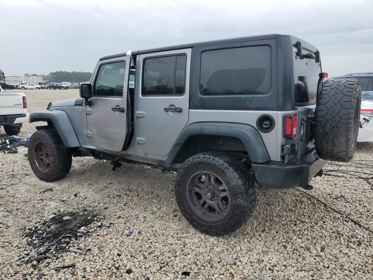 2014 JEEP WRANGLER U - Image 2