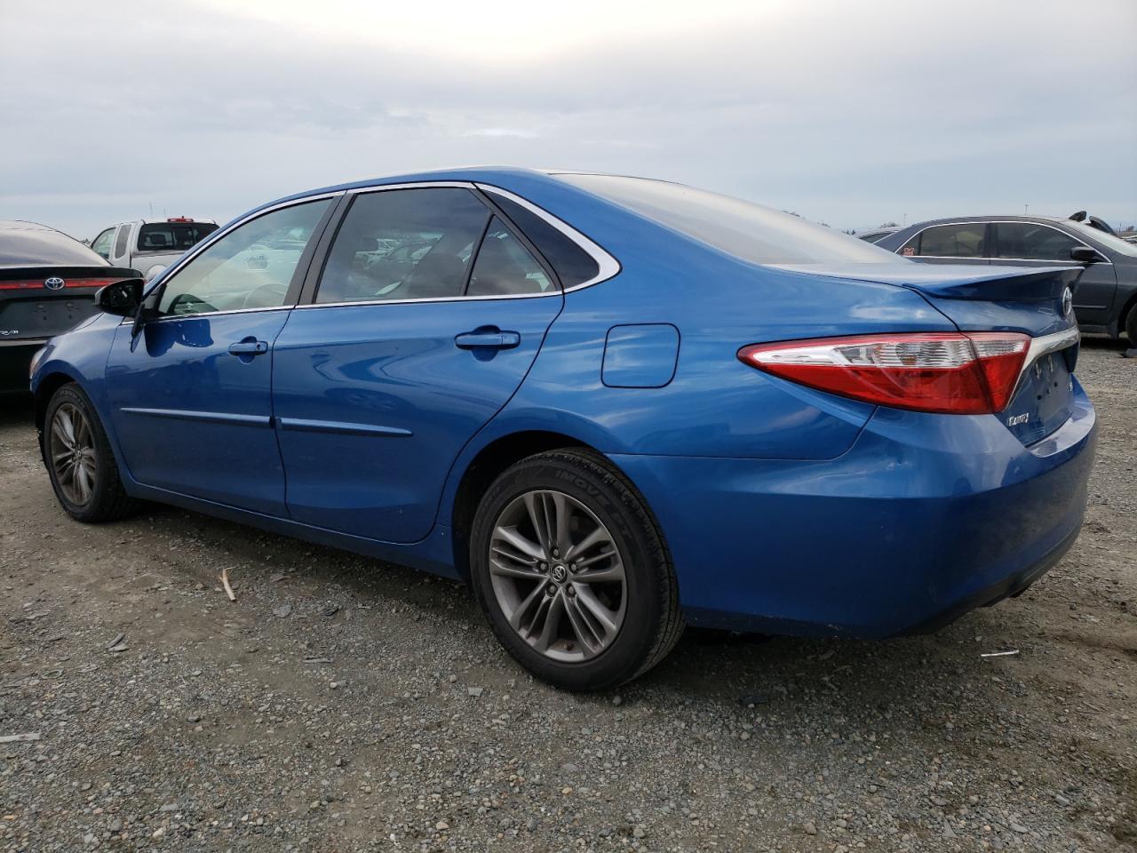 2017 TOYOTA CAMRY LE - Image 2