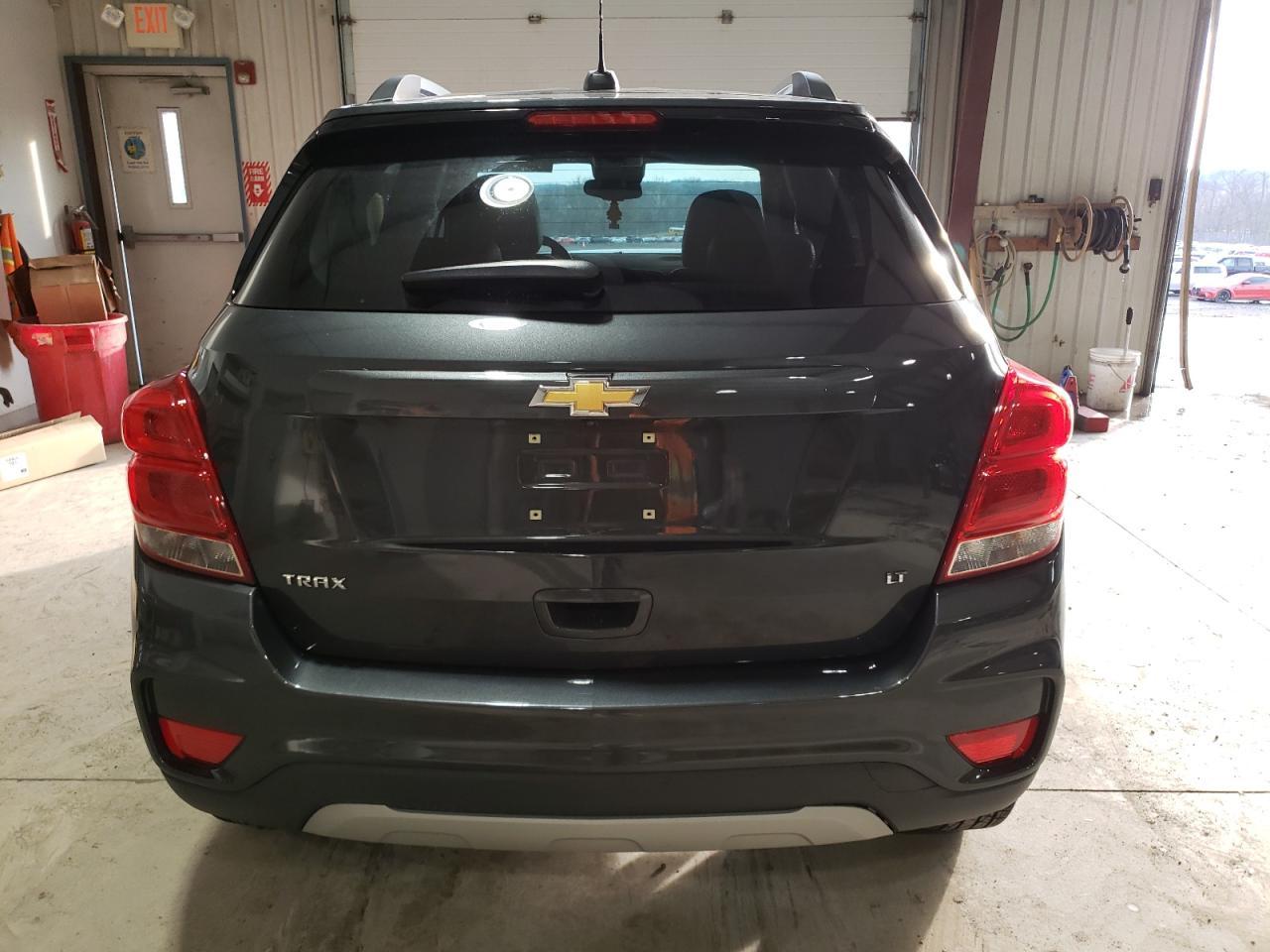 2018 CHEVROLET TRAX 1LT - Фото 6
