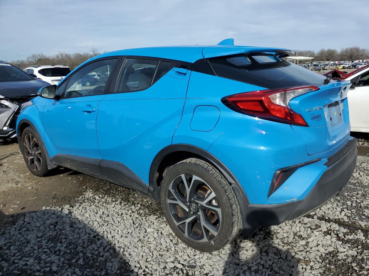 2019 TOYOTA C-HR XLE - Image 2
